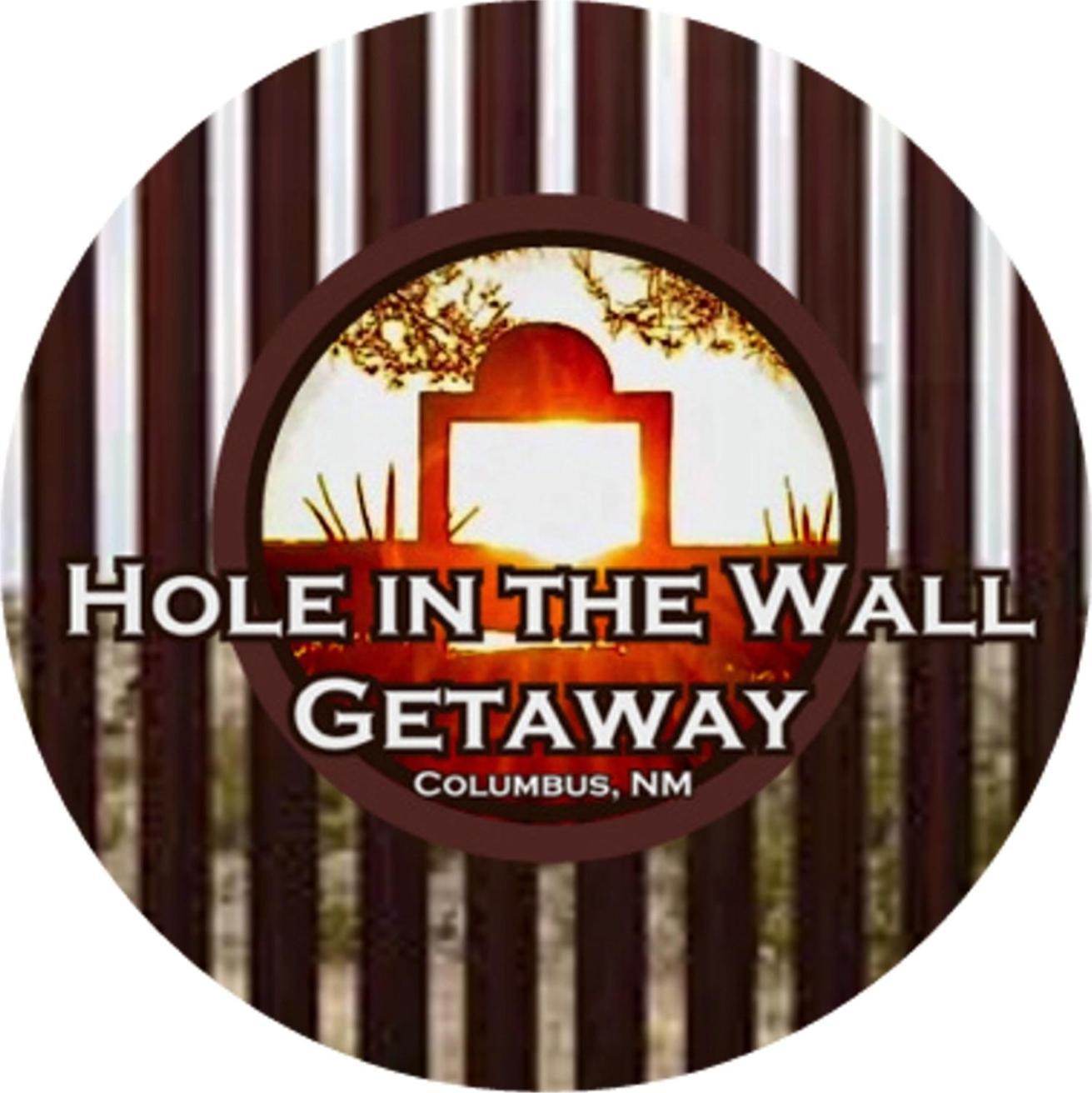 Hole In The Wall Getaway - Usa Mexico Border Bed And Breakfast Columbus Екстериор снимка