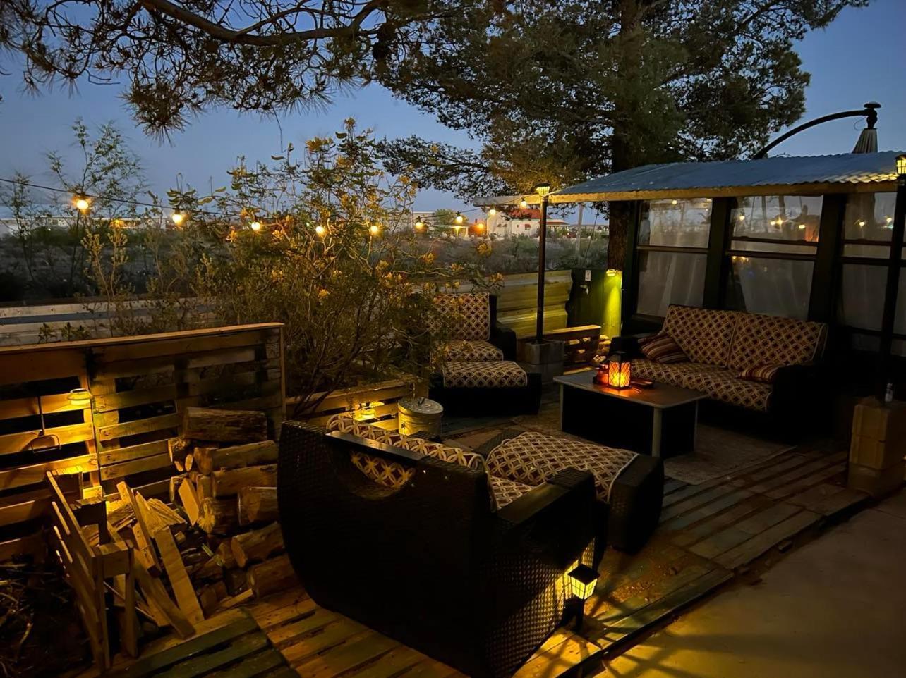 Hole In The Wall Getaway - Usa Mexico Border Bed And Breakfast Columbus Екстериор снимка