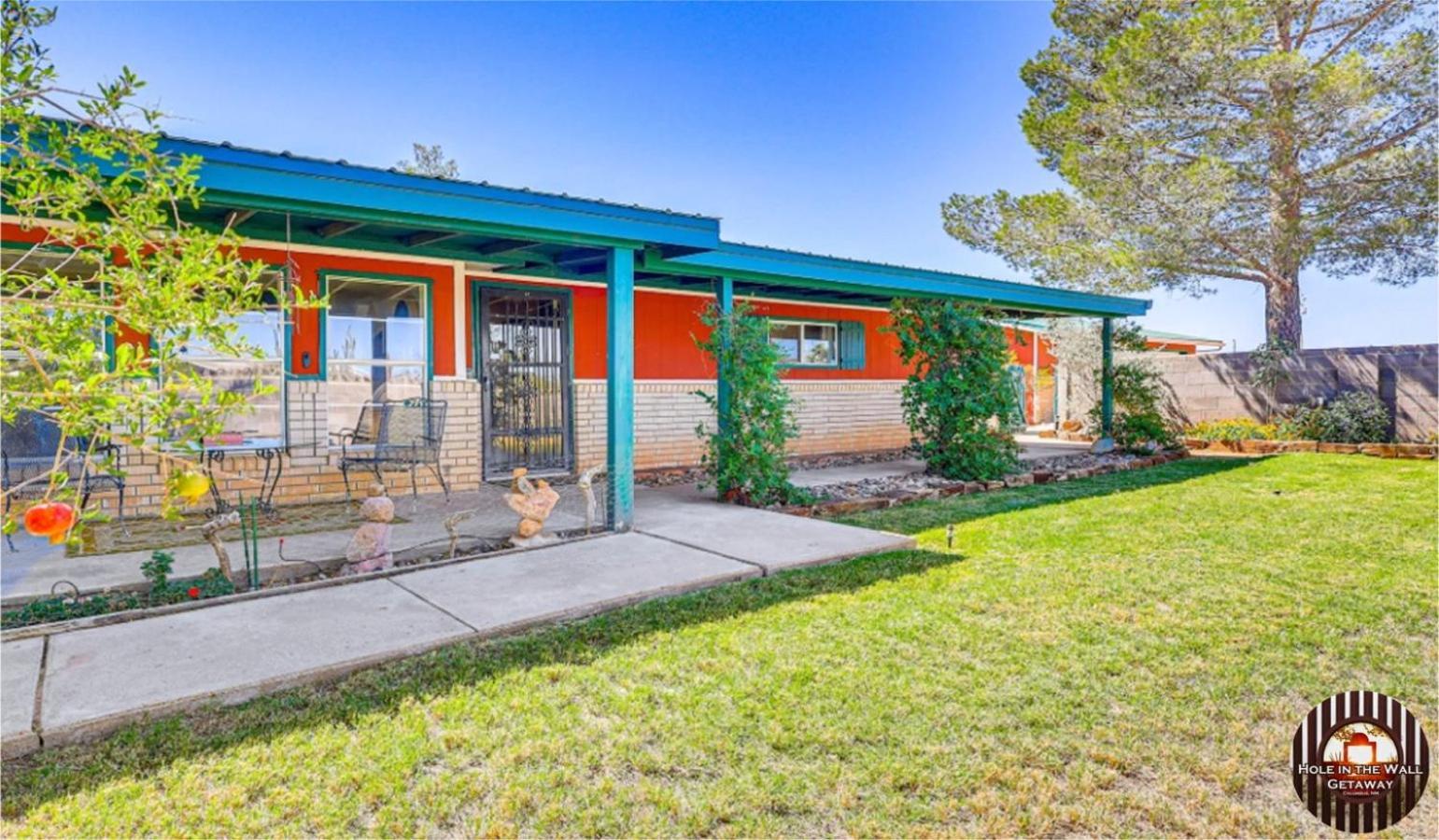 Hole In The Wall Getaway - Usa Mexico Border Bed And Breakfast Columbus Екстериор снимка